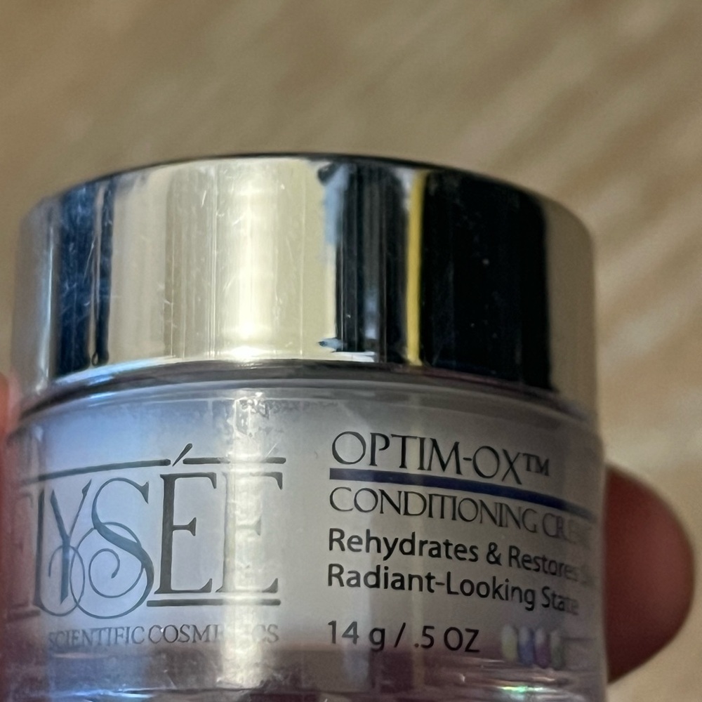 Elysée Skincare Set Includes 6 Items Factory Sealed - Picture 5 of 8